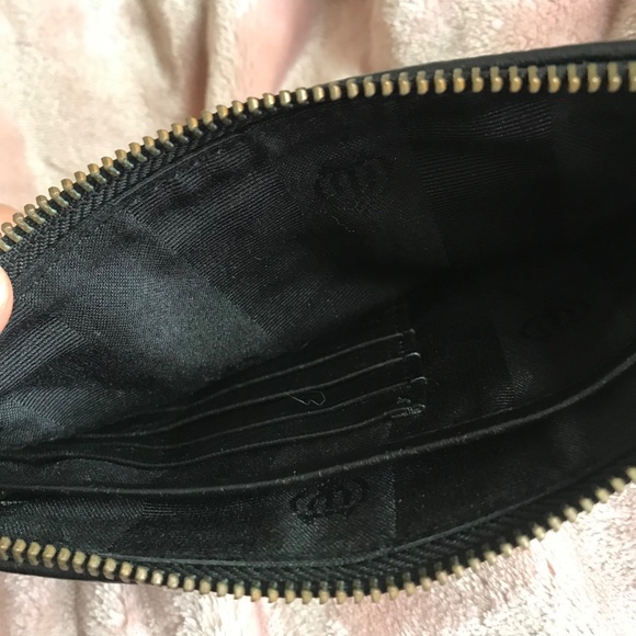 Juicy Couture Leather Wristlet/Clutch/Wallet - Picture 6 of 8